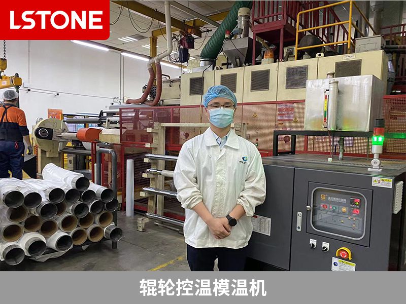 輥輪控溫模溫機(jī)2 輥輪控溫模溫機(jī)2