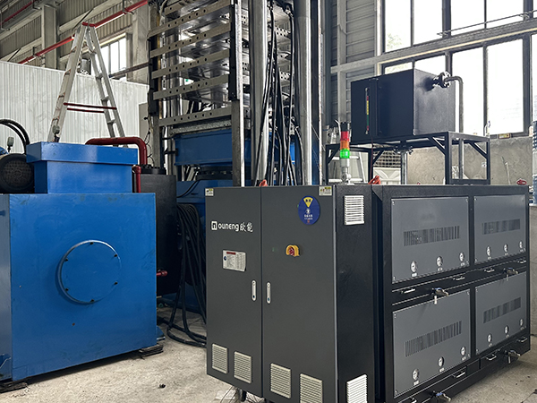 EVA發(fā)泡模溫機(jī)